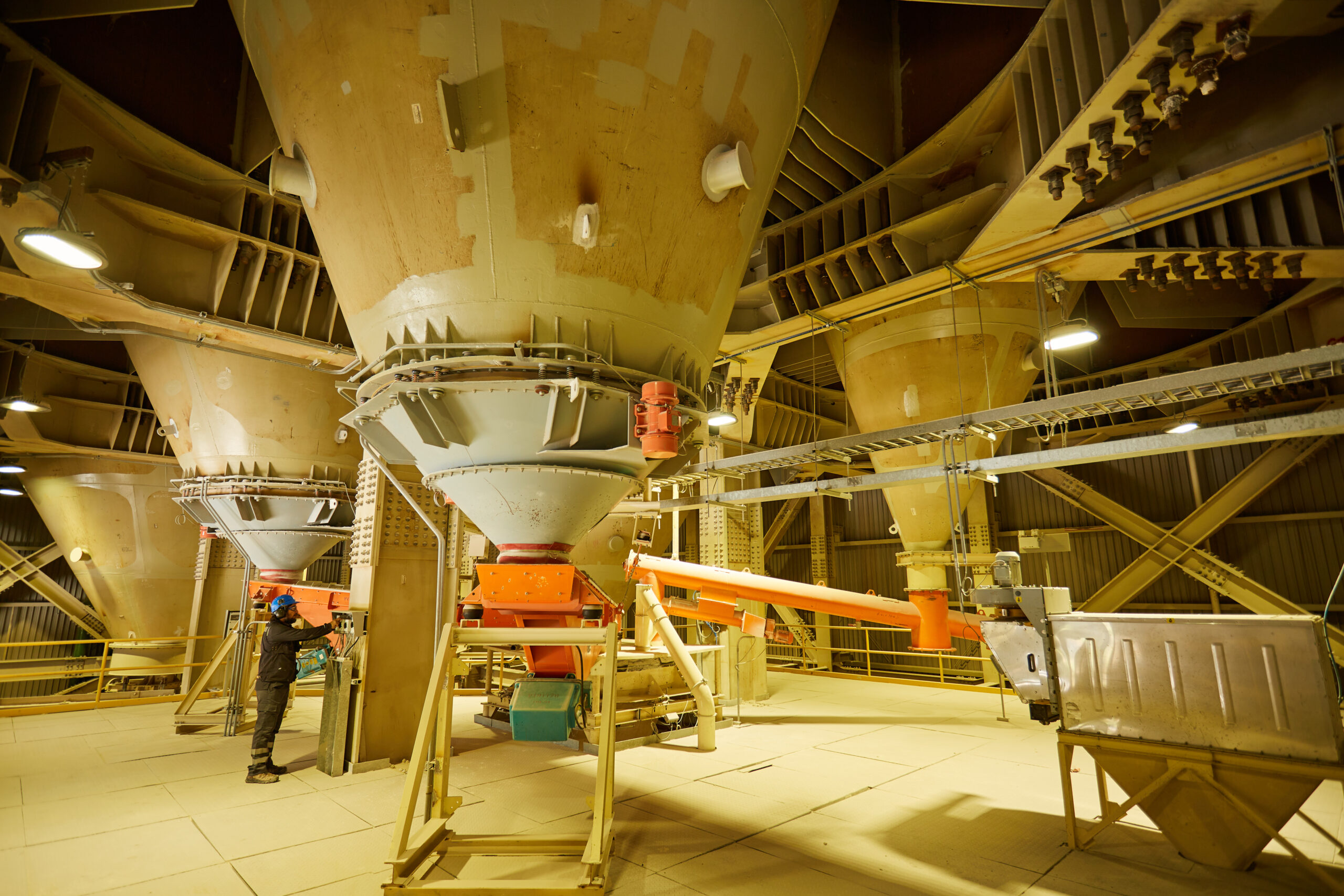 Maquinaria de planta Cristalchile