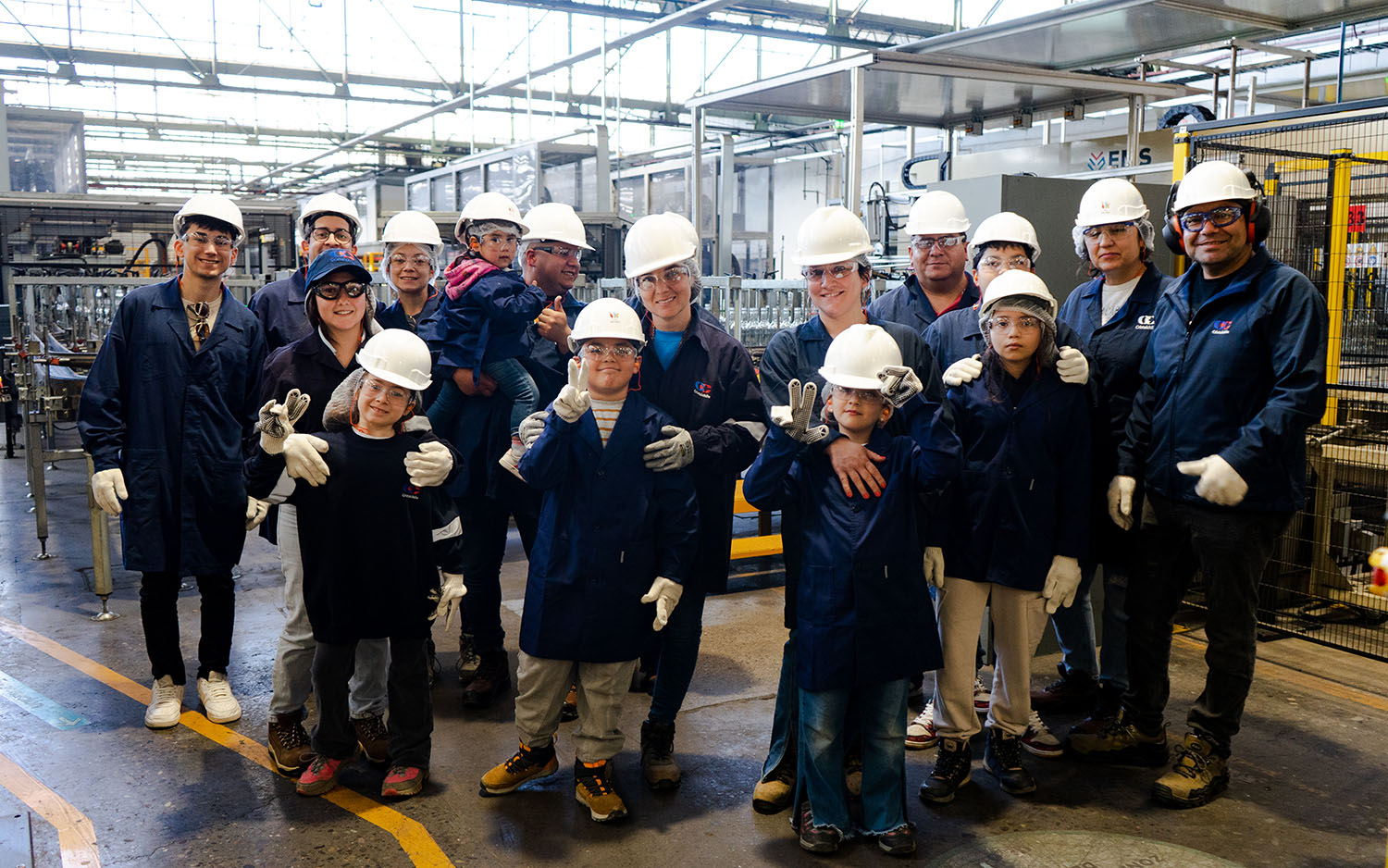MÁS DE 300 PERSONAS VISITAN NUESTRAS PLANTAS EN EL MARCO DE «EMPRESAS ABIERTAS» DE SOFOFA 